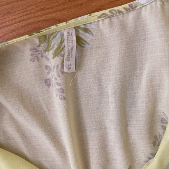 Dress - Picture 3 of 3